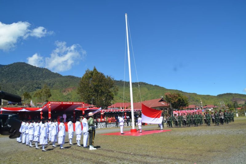 HUT RI-80, Puncak Jaya Menunjukkan Semangat dan Kebanggaan Dalam Merayakan Kemerdekaan