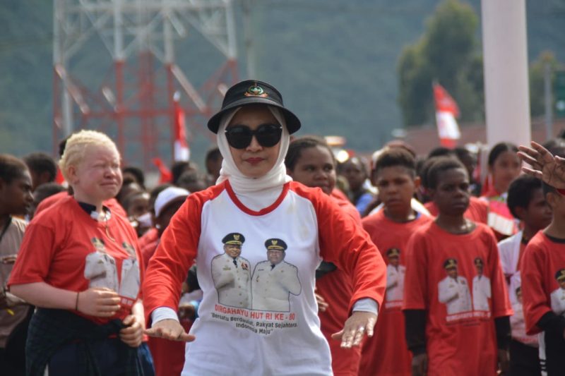 Kirab Merah Putih Jadi Wadah Persit Tanamkan Jiwa Nasionalisme di Puncak Jaya